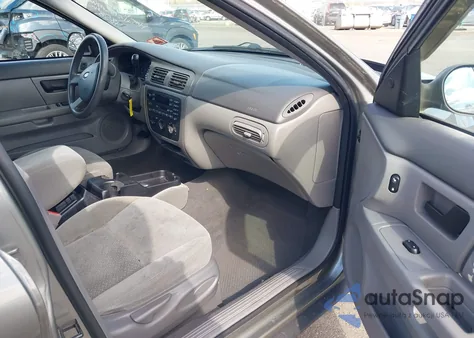 2004 Ford Taurus Lx из США, поврежденный, VIN 1FAFP52UX4G134858